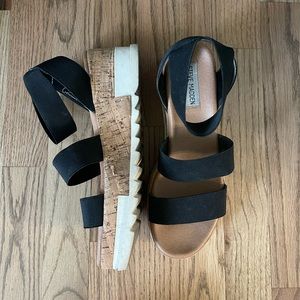 steve madden platform sandals